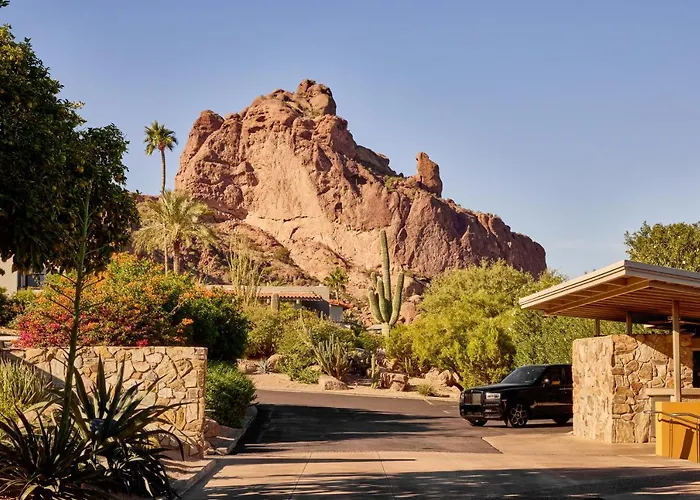Hotel Sanctuary Camelback Mountain And