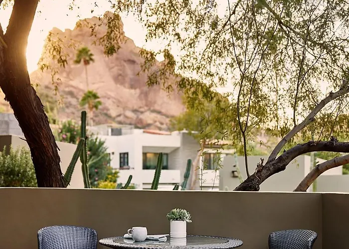 Sanctuary Camelback Mountain And 4* Paradise Valley