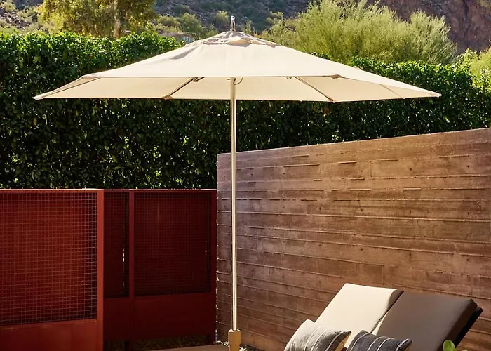 Hotel Sanctuary Camelback Mountain And
