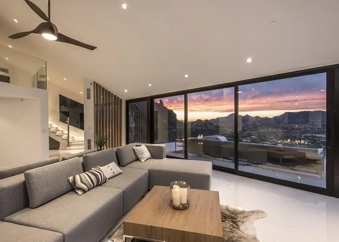 Sanctuary Camelback Mountain And 4* Paradise Valley