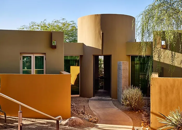 Sanctuary Camelback Mountain And Paradise Valley